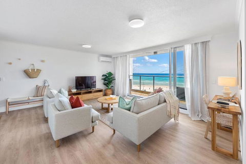 Amazing Beach View And Perfect Location Kirra - Accommodation Rockhampton 0