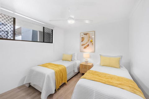 Amazing Beach View And Perfect Location Kirra - Accommodation Rockhampton 2