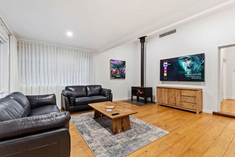 Ambience On Crampton - Accommodation Rockhampton 0