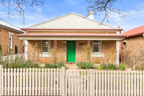 Ambrose On Byng - Central Location - Accommodation Rockhampton 3