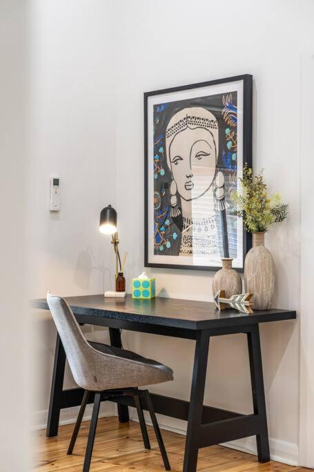 Ambrosia - Designer 3BR WiFi - Accommodation Rockhampton 4