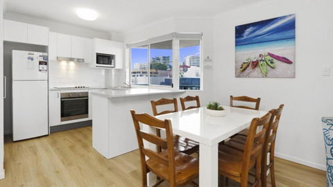 Anchors Aweigh Unit 6 - Accommodation Rockhampton 1