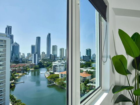 Amazing Views Surfers Paradise 2 Bedroom Unit Close To Everything - Accommodation Rockhampton 1