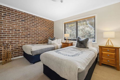 Albina - Accommodation Rockhampton 4
