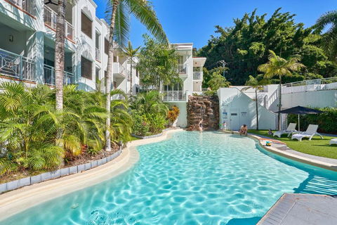 Alassio Apartments With Direct Pool Access Palm Cove - Accommodation Rockhampton 1
