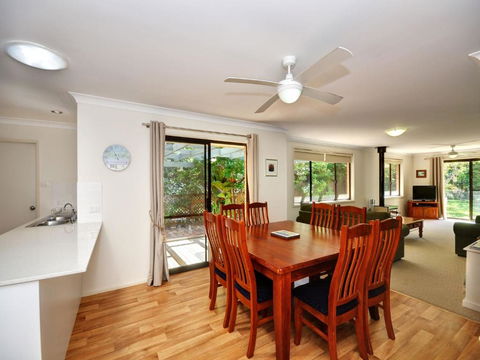 All Decked Out - Accommodation Rockhampton 2