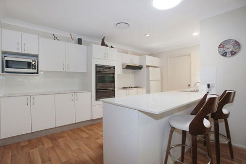 All Decked Out - Accommodation Rockhampton 1