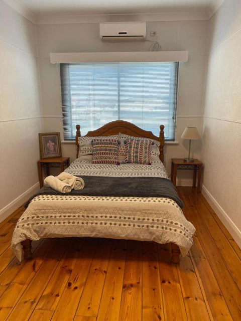 Apartment 1 On Oxide - Accommodation Rockhampton 3