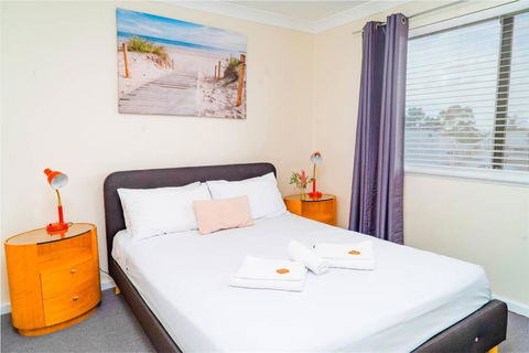 Apartment 12 - Accommodation Rockhampton 2