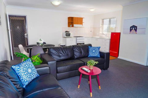 Apartment 12 - Accommodation Rockhampton 1