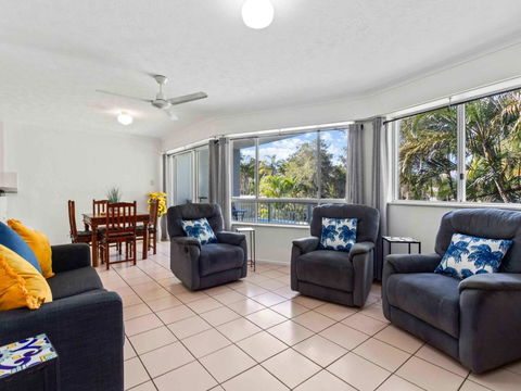 Apartment On The Esplanade - Accommodation Rockhampton 3