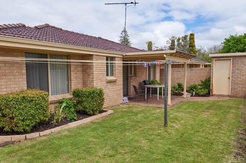 API Busselton Seaside Escape Apartments - Accommodation Rockhampton 2