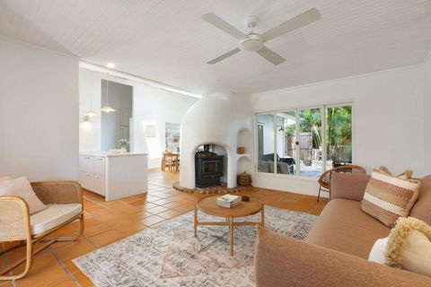 Apollo House - Accommodation Rockhampton 3