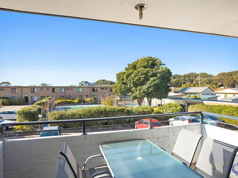 Apollo Unit 15 1st Floor - Accommodation Rockhampton 4