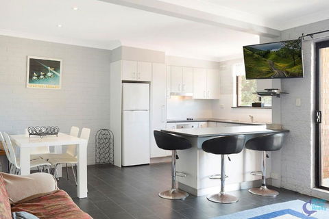 Apollo Unit 15 1st Floor - Accommodation Rockhampton 1
