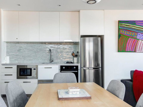 Aqua Mist Penthouse - Accommodation Rockhampton 1