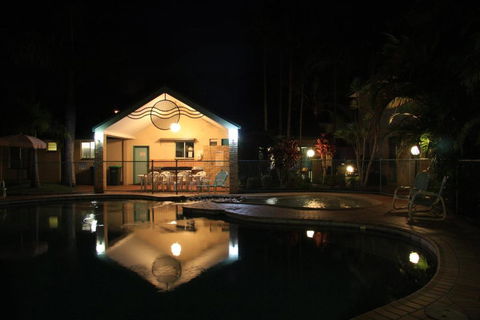 Aqua Villa Holiday Apartments - Accommodation Rockhampton 1