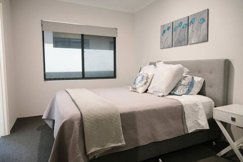 Aqua Vista - Accommodation Rockhampton 2