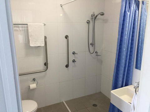Aquarius Apartments Mollymook - Accommodation Rockhampton 4