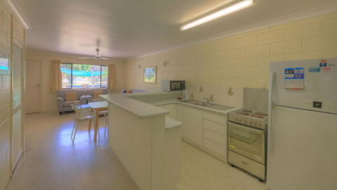Arcadia Palms 1 - Accommodation Rockhampton 3