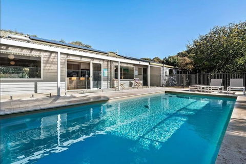 Archies - Private Coastal Sanctuary, Perfect For Familes, Linen Included - Accommodation Rockhampton 0