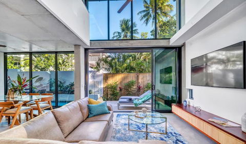 Aria Port Douglas Villas - Villa 1 - Accommodation Rockhampton 4