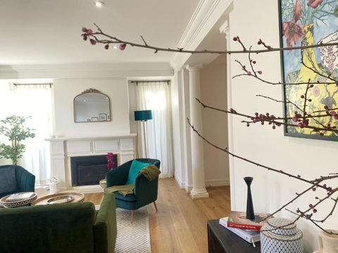 Art Deco In Toorak - Accommodation Rockhampton 3