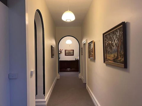 Arthurton Central - Accommodation Rockhampton 1