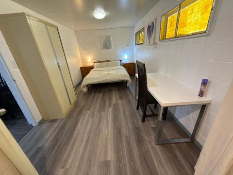 Ascot Studio Home Feel Place - Accommodation Rockhampton 2