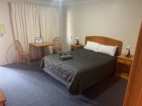 Asters On James Motor Inn - Accommodation Rockhampton 4