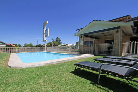 Atlas Motel - Accommodation Rockhampton 2
