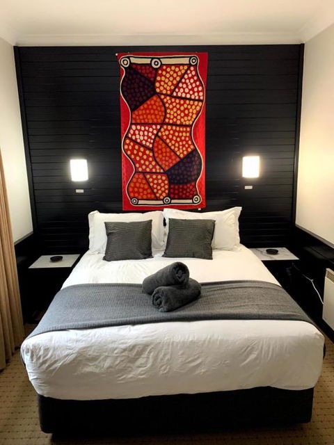 Attunga Alpine Lodge & Apartments - Accommodation Rockhampton 1