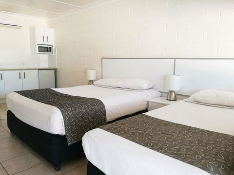 Augathella Motel & Caravan Park - Accommodation Rockhampton 0