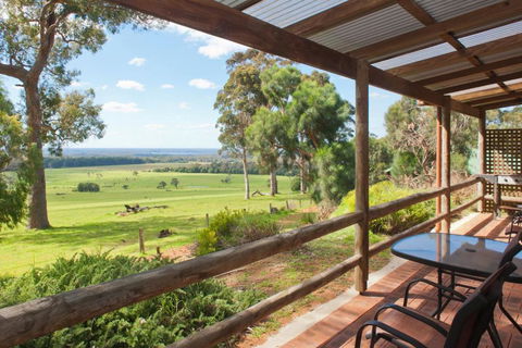 Augusta Sheoak Chalets - Accommodation Rockhampton 0