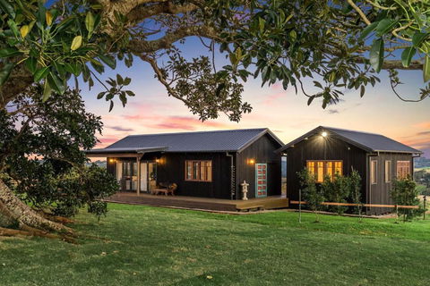 Aurora House - Accommodation Rockhampton 1