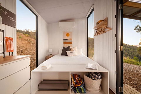 Aurora Lookout By Tiny Away - Accommodation Rockhampton 3