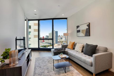Australia 108 - Prestigious Southbank Level 14 Apt - Accommodation Rockhampton 1