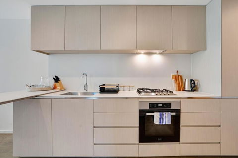 Australia 108 - Prestigious Southbank Level 14 Apt - Accommodation Rockhampton 4