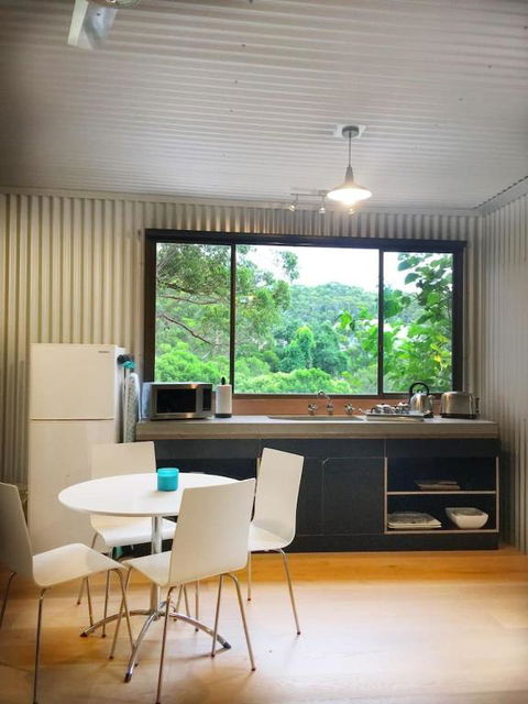 Avoca Beach And Bush - Accommodation Rockhampton 0