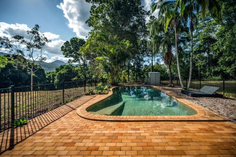 Ayatana - Restful Place - Accommodation Rockhampton 3