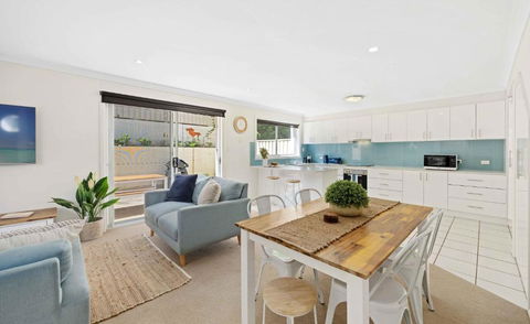 Azul Blue At Shellys - Accommodation Rockhampton 3