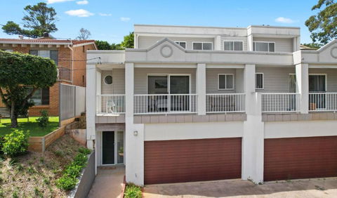 Azul Blue At Shellys - Accommodation Rockhampton 1