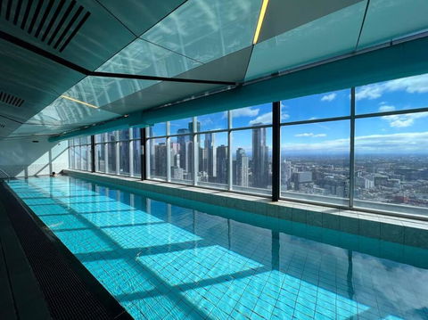 Awesome Melbourne Family Haven With Rooftop Pool - Accommodation Rockhampton 2
