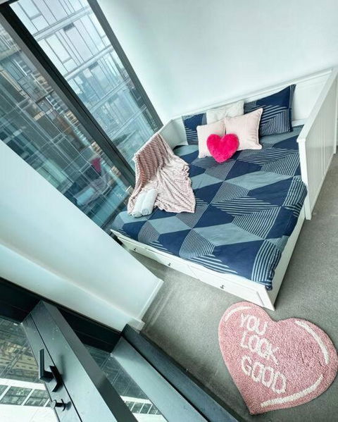AUS 3415 - 2BR Luxurious Suite FREE PARKING Near Yarra River And Crown - Accommodation Rockhampton 2