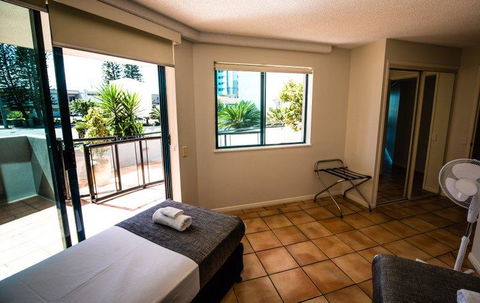 La Promenade - Accommodation Rockhampton 5
