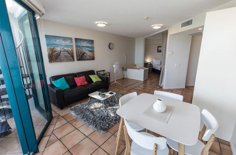 La Promenade - Accommodation Rockhampton 31