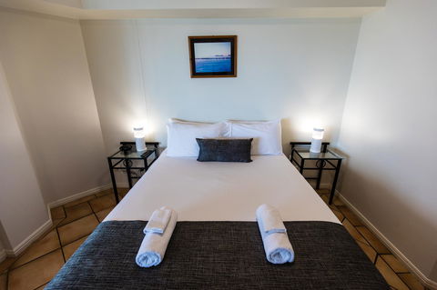 La Promenade - Accommodation Rockhampton 6