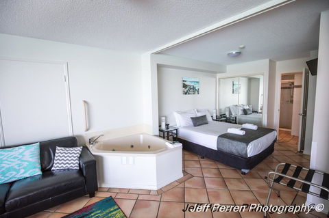 La Promenade - Accommodation Rockhampton 29