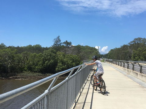 Absolute Waterfront - Accommodation Rockhampton 23