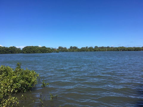 Absolute Waterfront - Accommodation Rockhampton 10